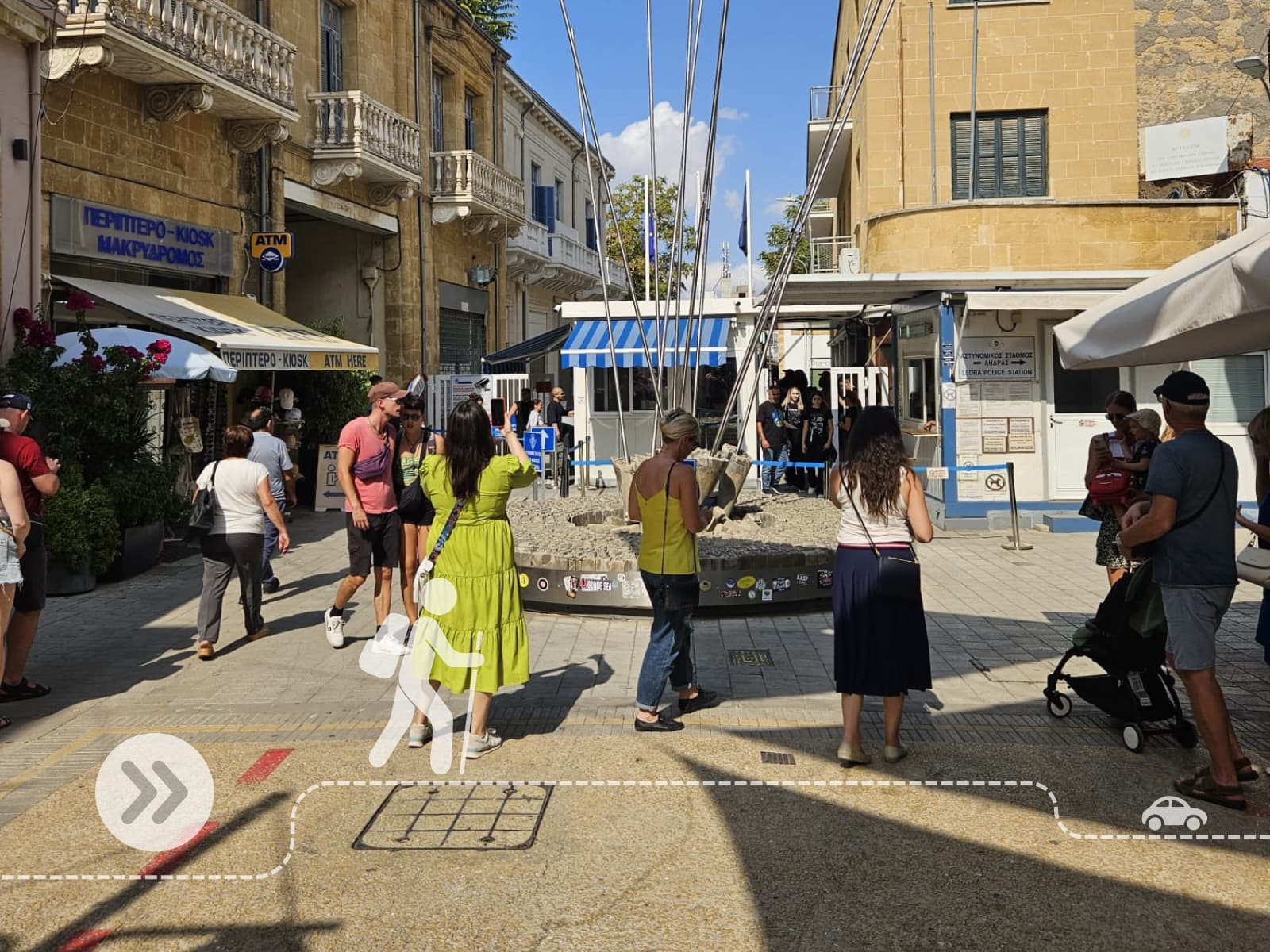 Der Checkpoint Ledras/Lokmaci vom S&uuml;dteil von Nikosia aus gesehen.